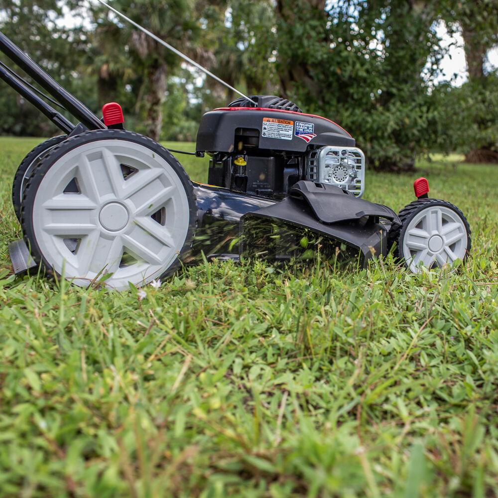 Photo: 21" 2 In 1 Gas Push Mower